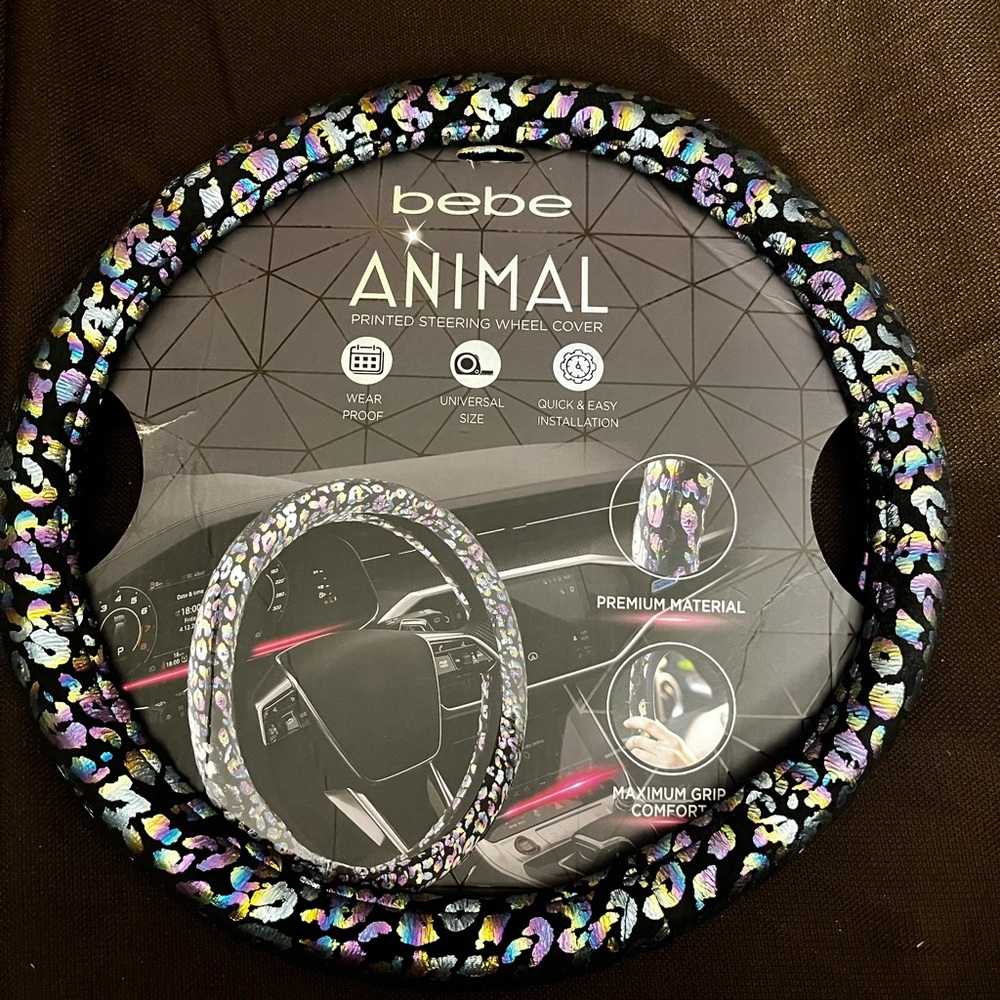 Bebe steering wheel cover